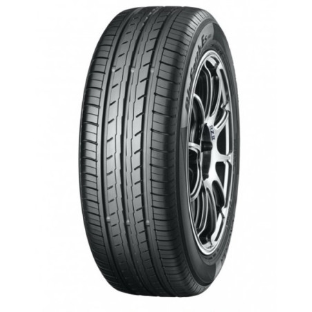 225/40 R18 92 W Yokohama Bluearth-es Es32 Xl